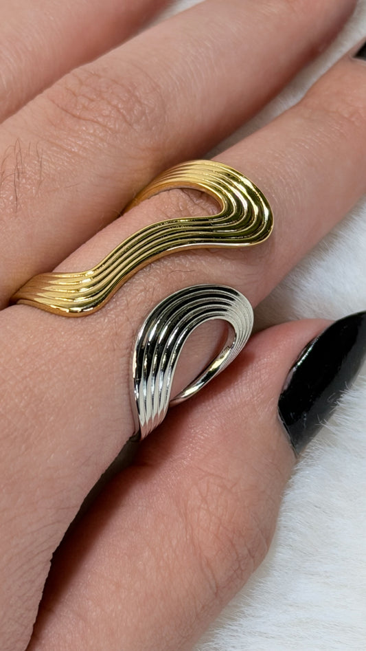 Anel Ondas Bicolor (dourado e prateado)